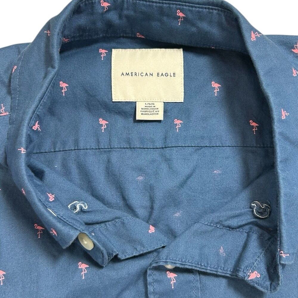 American Eagle L Blue Flamingo Print Button Up Shirt 100% Cotton Business Casual - Picture 2 of 8